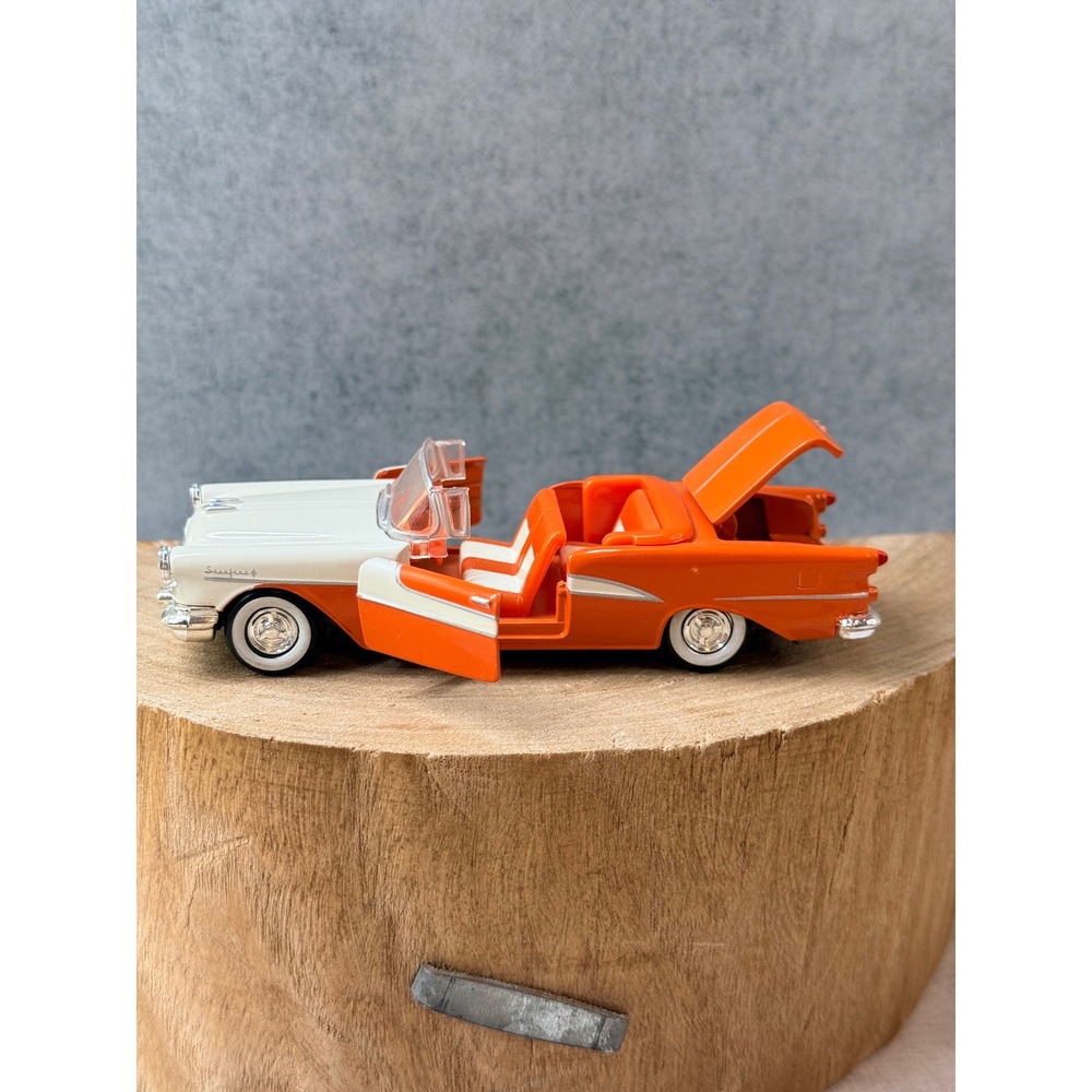 Road Champs 1955 Oldsmobile Starfire Convertible Diecast Orange White 1:43